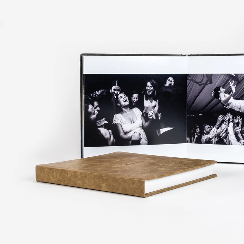 Trouwfoto door Love Motion - slide